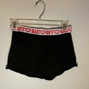 Black cotten shorts.